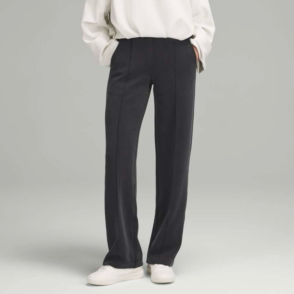 Lululemon‎ Softstreme Pintuck Mid-Rise Pant (Short - XXXS)